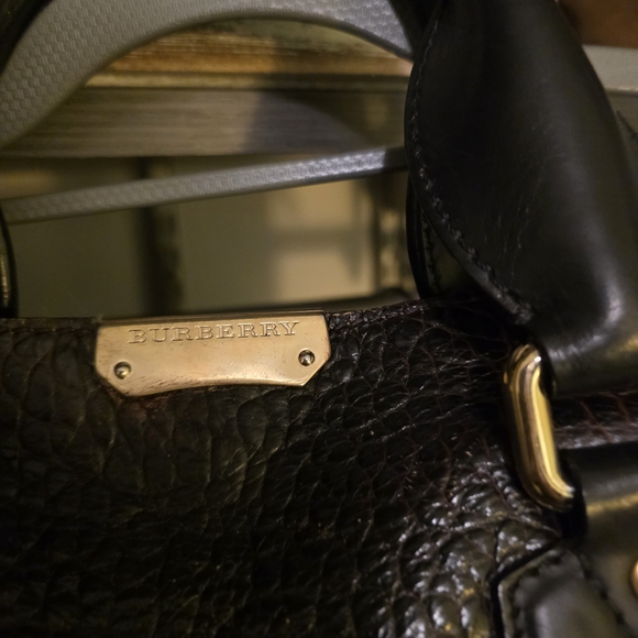 Burberry Textured Leather Shoulder Bag in Brown and Black - Picture 7 of 13